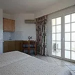 Malvasia Corner - Ex Romeo's House * Monemvasia