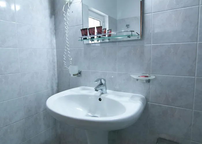 Malvasia Corner - Ex Romeo's House Apartman