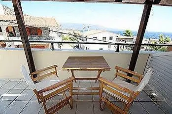 Malvasia Corner - Ex Romeo's House Apartman Monemvasziá