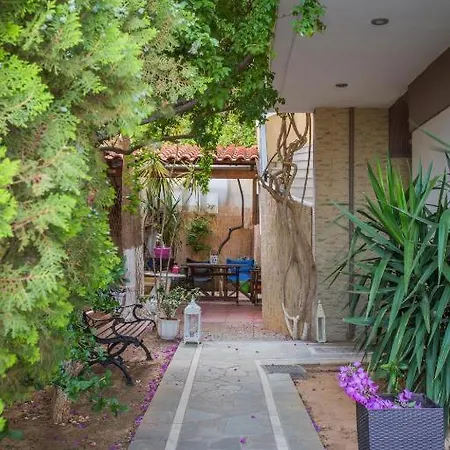 Malvasia Corner - Ex Romeo's House
