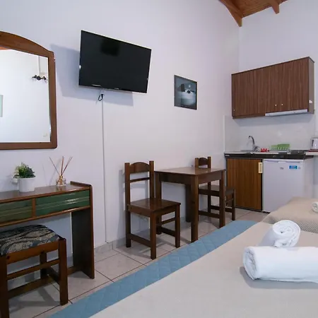 Malvasia Corner - Ex Romeo's House *