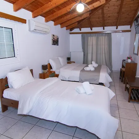 Malvasia Corner - Ex Romeo's House Apartman