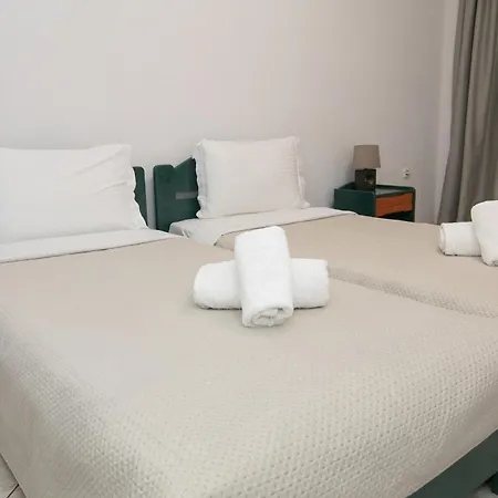 Malvasia Corner - Ex Romeo's House *