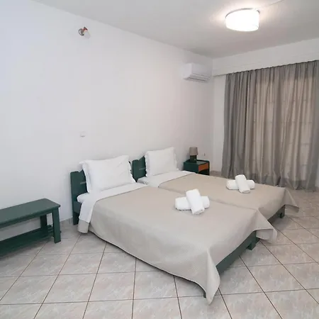 Malvasia Corner - Ex Romeo's House Apartment *