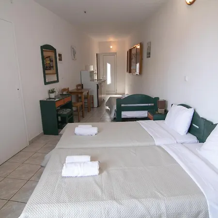 Malvasia Corner - Ex Romeo's House Apartment *