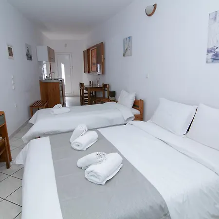 Malvasia Corner - Ex Romeo's House Apartman