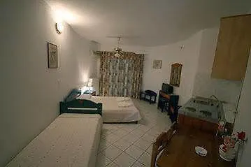 Malvasia Corner - Ex Romeo's House