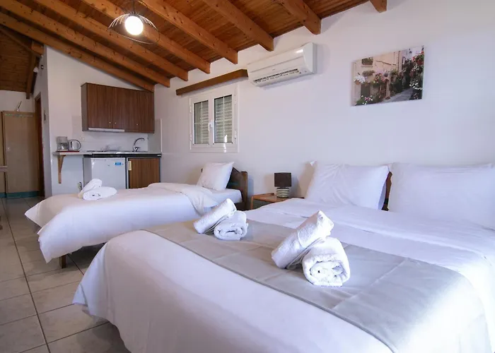 Malvasia Corner - Ex Romeo's House Appartement