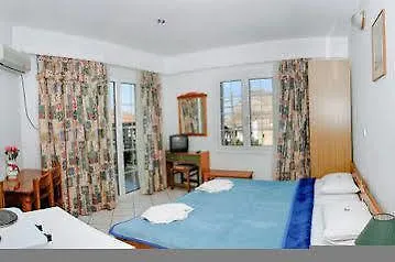 Malvasia Corner - Ex Romeo's House Apartman Monemvasziá